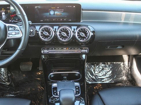 Used 2019 Mercedes-Benz A 220 A 220 image 17