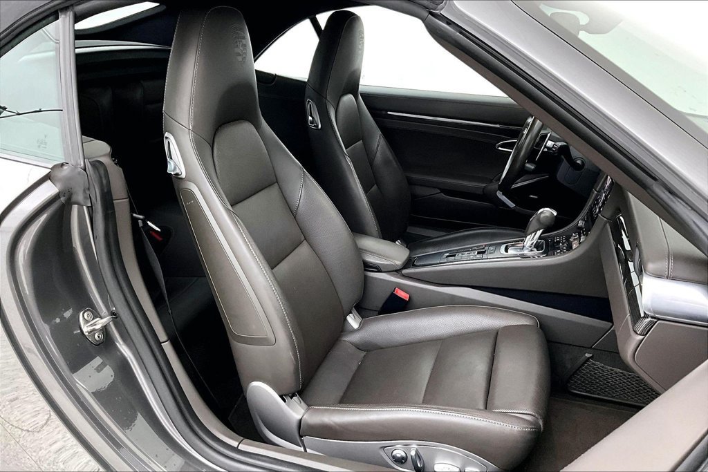 Used 2018 Porsche 911 Carrera S RWD image 9