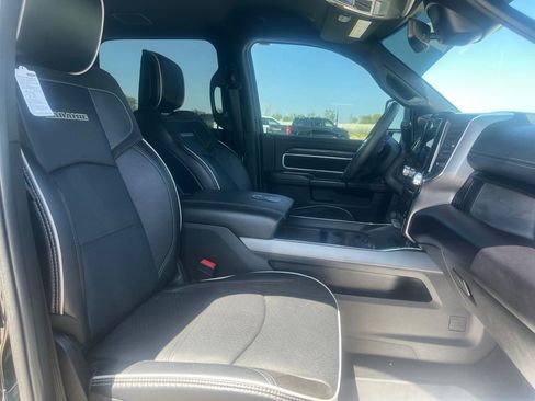 Used 2025 RAM 3500 Laramie w/ Sport Appearance Package AWD/4WD image 15