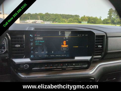 Used 2023 Chevrolet Silverado 1500 LT AWD/4WD image 11