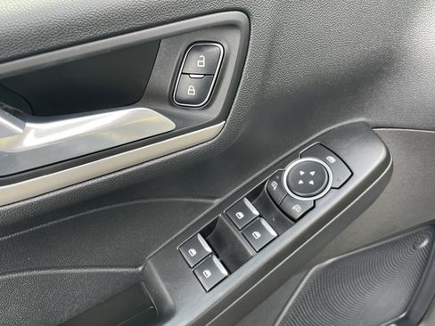 Used 2022 Ford Escape SEL image 13