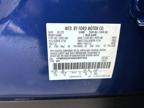 Used 2022 Ford Explorer XLT w/ Equipment Group 202A image 27