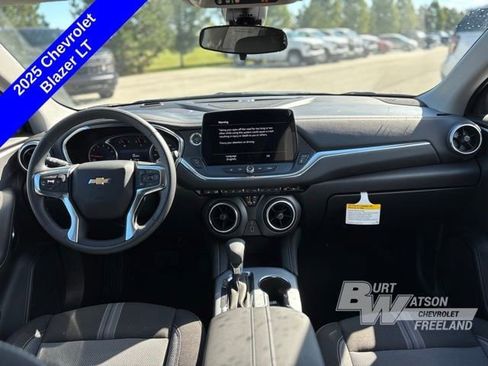 New 2025 Chevrolet Blazer LT w/ Convenience Package image 14
