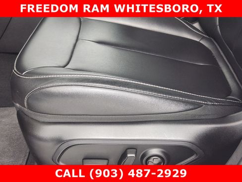 Used 2024 Jeep Grand Cherokee L Limited RWD image 17
