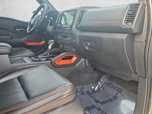 Used 2023 Nissan Frontier PRO-4X w/ Pro-4X Premium Package image 22