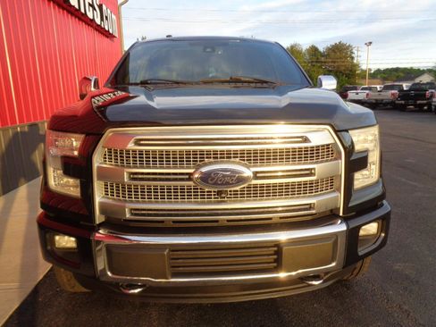 Used 2015 Ford F150 Platinum w/ Equipment Group 701A Luxury AWD/4WD image 13
