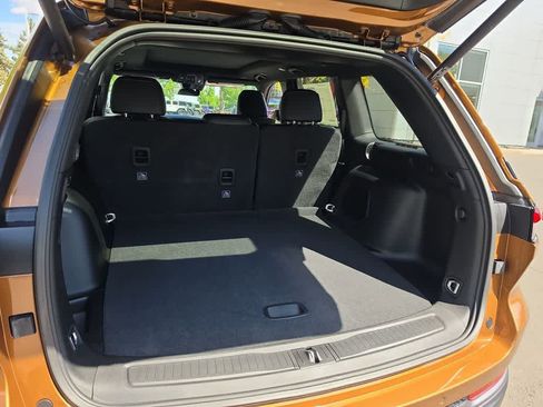 New 2026 Jeep Grand Cherokee Limited AWD/4WD image 24