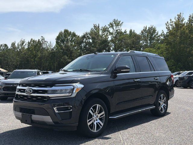Used 2023 Ford Expedition Limited RWD image 15