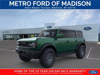 New 2025 Ford Bronco Outer Banks w/ Sasquatch Package