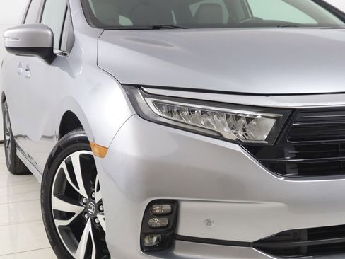 Used 2023 Honda Odyssey Touring image 18