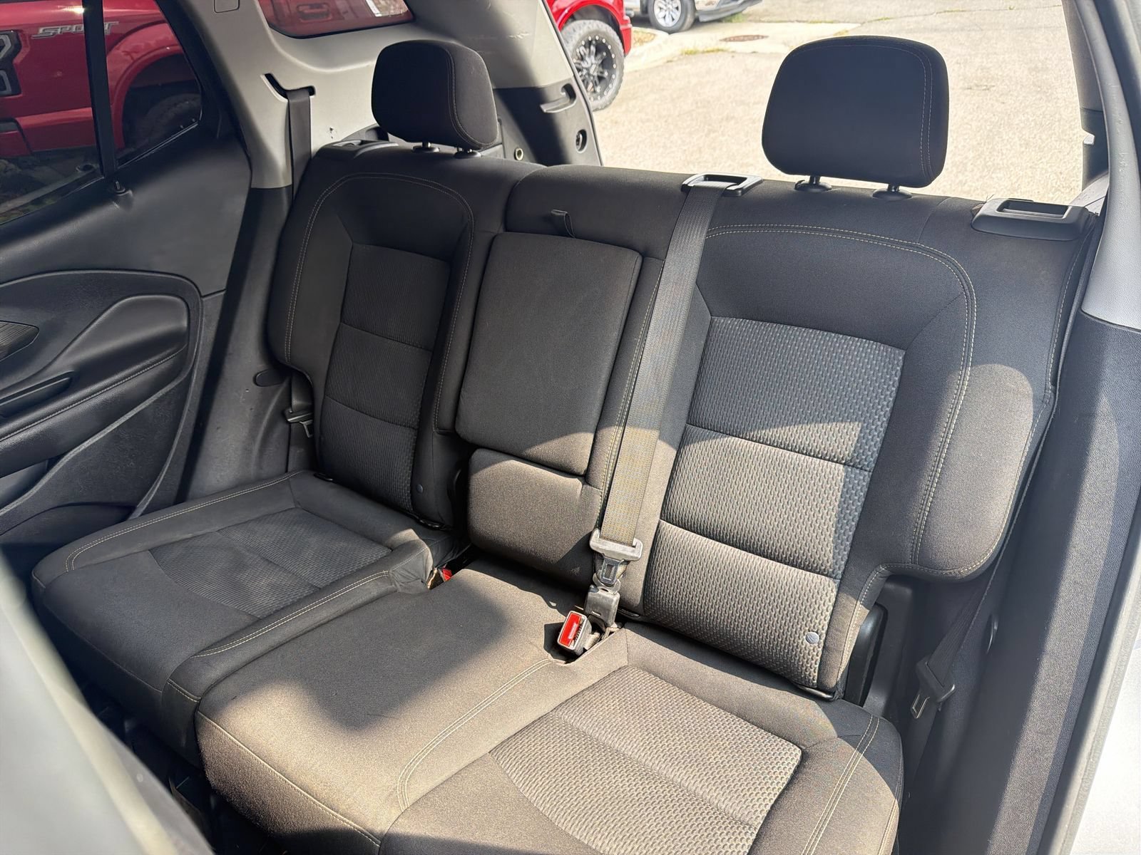 Used 2022 GMC Terrain SLE w/ Driver Convenience Package AWD/4WD image 19