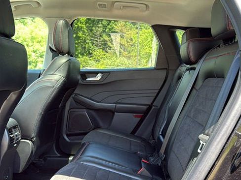 Used 2022 Ford Escape SEL w/ SEL Stealth AWD Package image 27