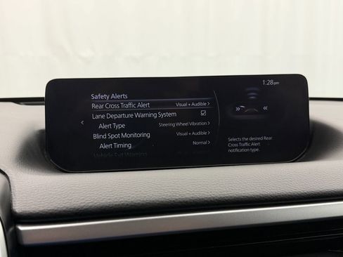 Used 2025 MAZDA CX-50 AWD 2.5 S w/ Preferred Package image 17