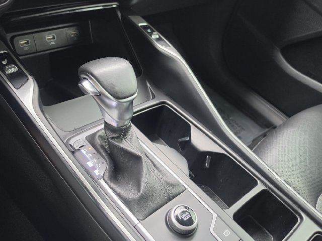 Used 2022 Kia Sorento S FWD image 27