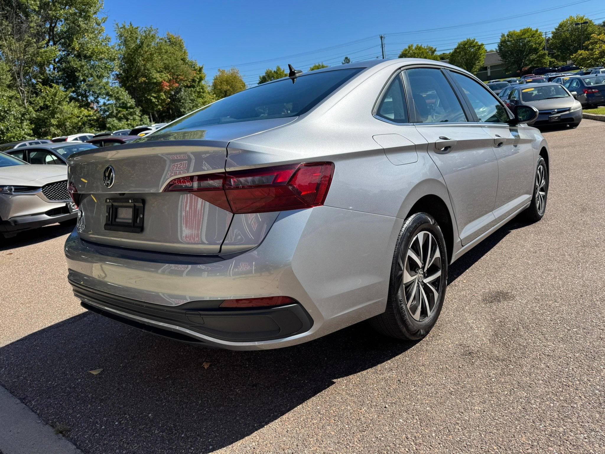 Used 2024 Volkswagen Jetta S FWD image 7