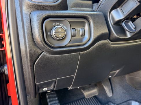 Used 2019 RAM 2500 Power Wagon image 14