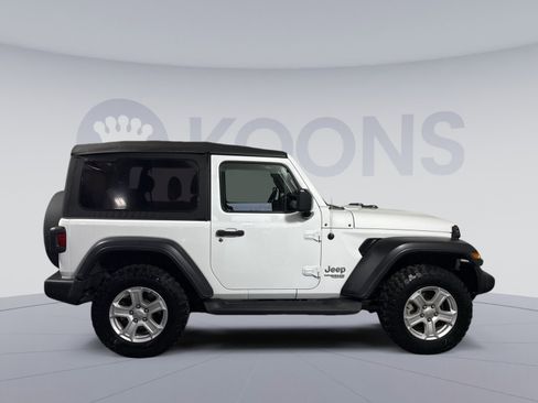 Used 2020 Jeep Wrangler Sport image 8