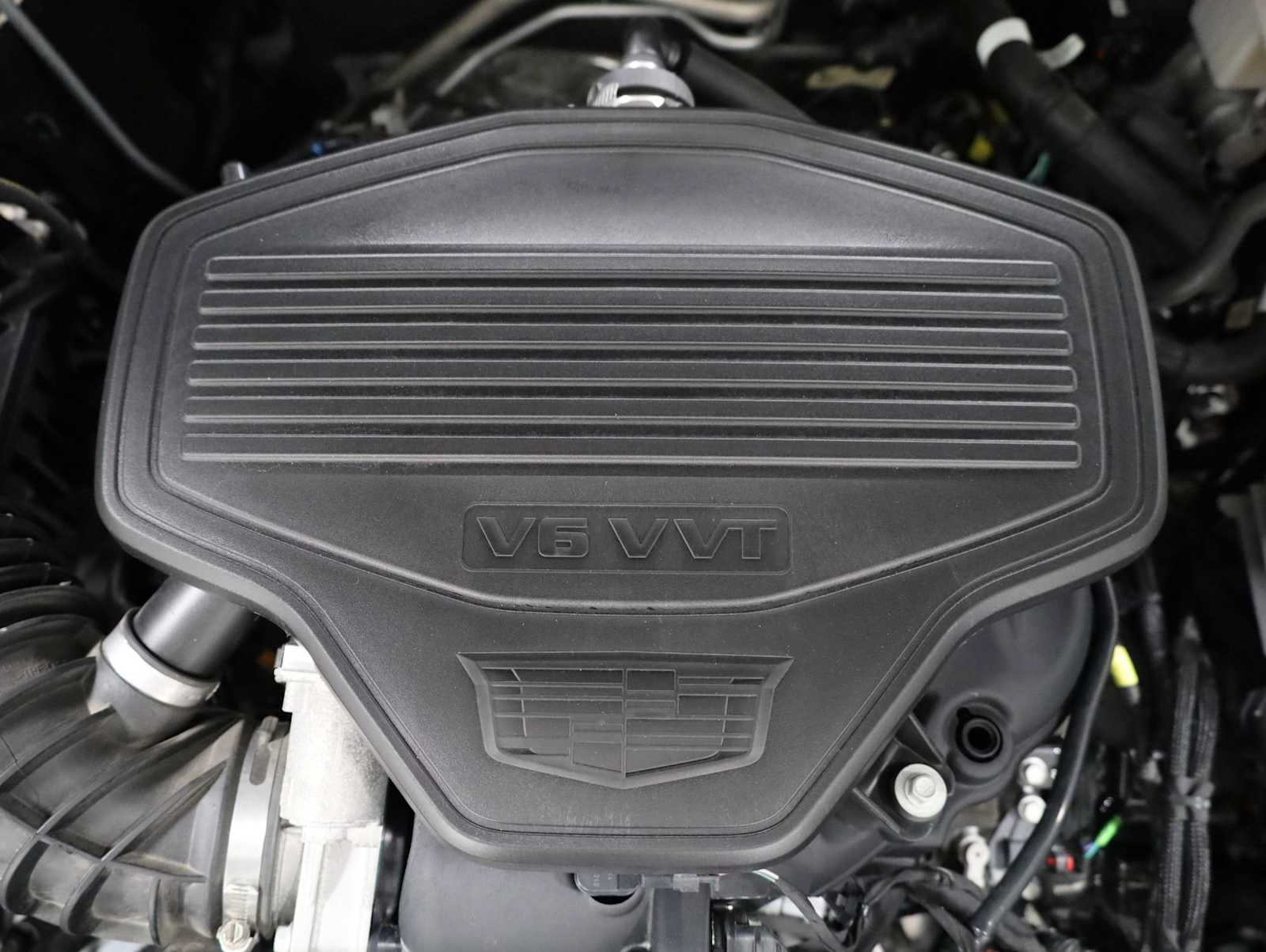 Used 2023 Cadillac XT5 Sportv w/ LPO, Floor Liner Package AWD/4WD image 40