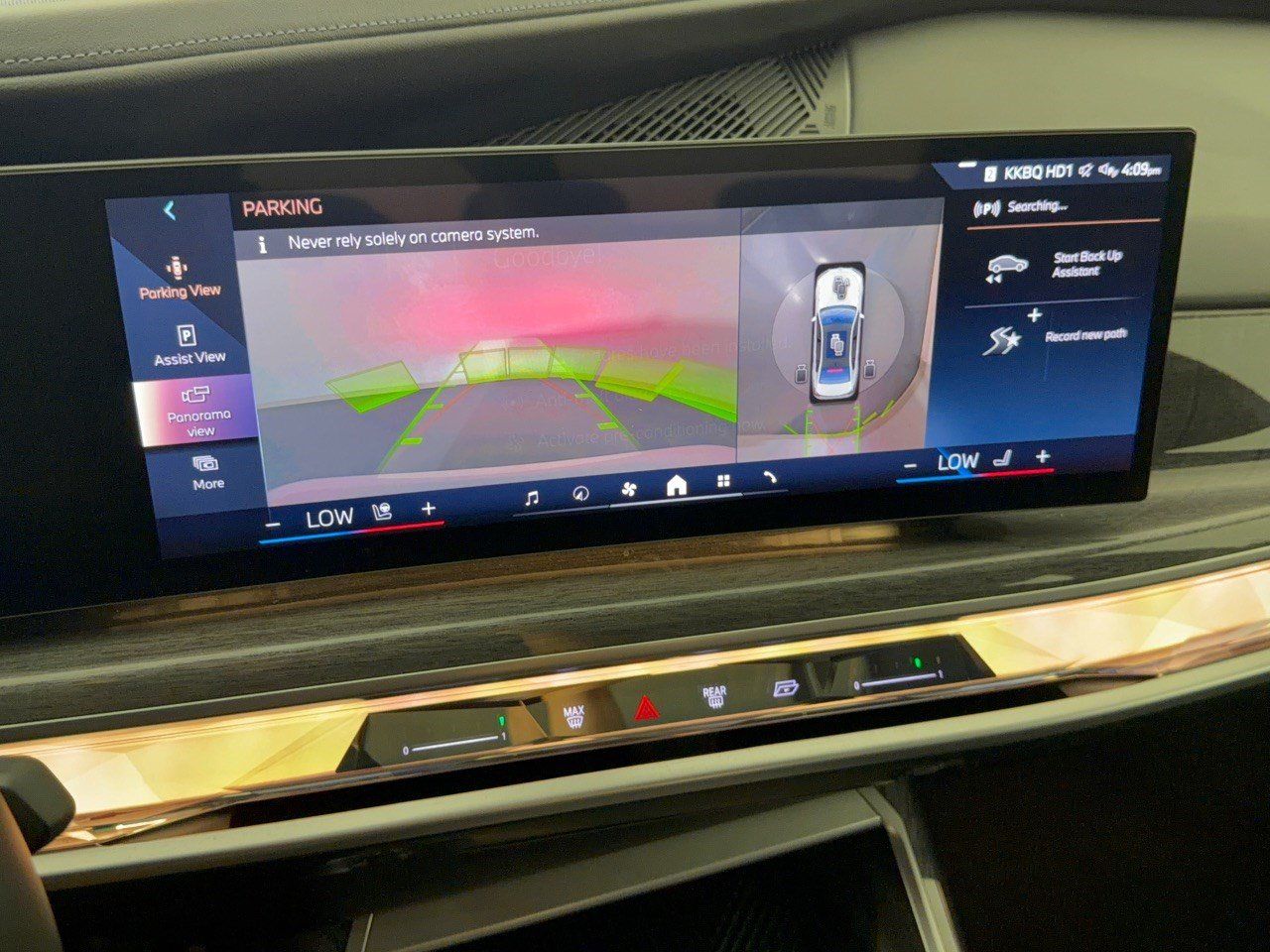 Certified 2023 BMW 760i xDrive AWD/4WD image 24