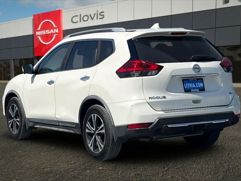 Used 2017 Nissan Rogue SL FWD image 7