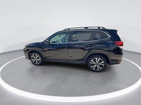 Used 2023 Subaru Forester Limited image 6