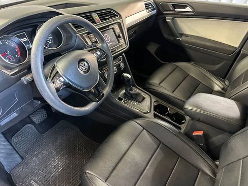 Used 2018 Volkswagen Tiguan S FWD image 14
