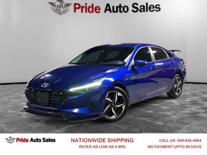 Used 2023 Hyundai Elantra SEL w/ Convenience Package