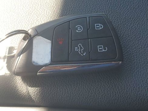 Used 2023 GMC Sierra 1500 SLT w/ X31 Off-Road Package image 39