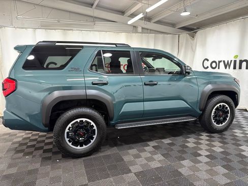 Used 2026 Toyota 4Runner 4WD image 10
