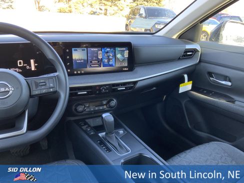 New 2026 Nissan Kicks SV w/ SV Premium Package image 7