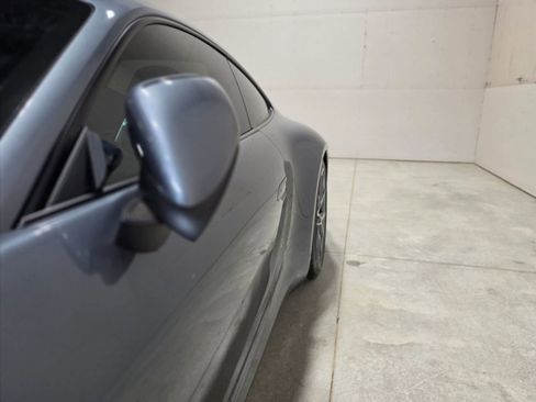 Used 2025 Porsche 911 Carrera T RWD image 30