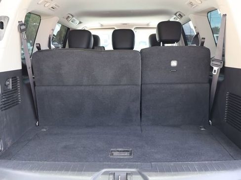 Used 2022 Nissan Armada SL RWD image 21