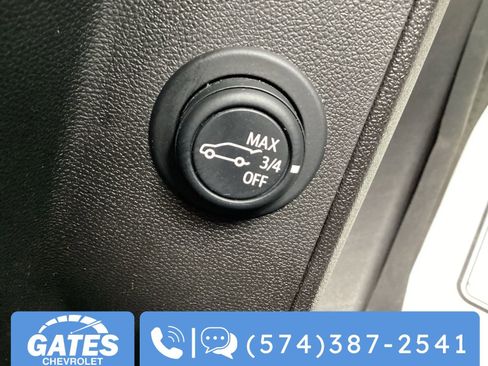 Used 2024 Chevrolet Equinox LT w/ LPO, Floor Liner Package FWD image 27
