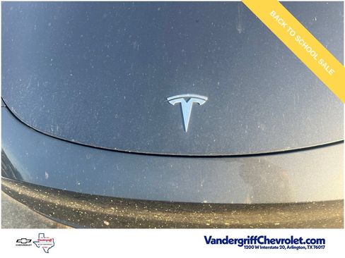 Used 2023 Tesla Model Y Long Range AWD/4WD image 4