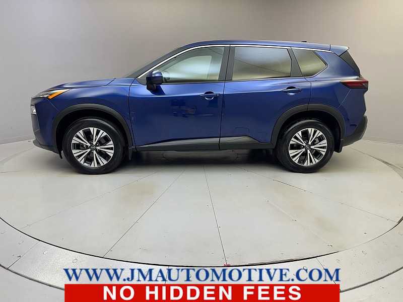 Used 2023 Nissan Rogue SV AWD/4WD image 2