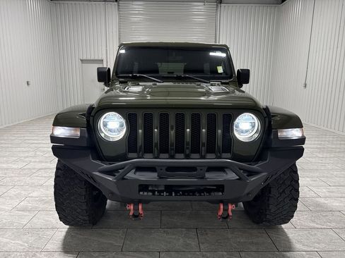 Used 2021 Jeep Wrangler Unlimited Rubicon AWD/4WD image 32