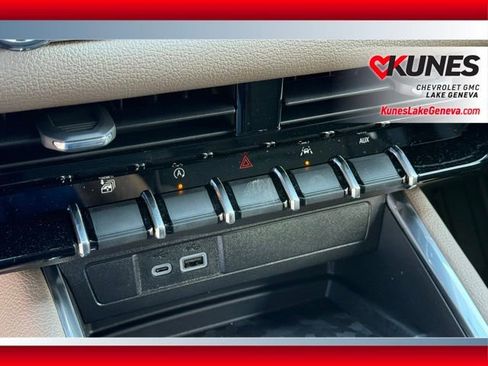 New 2026 GMC Canyon Denali AWD/4WD image 32