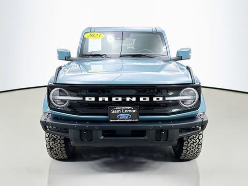 Used 2023 Ford Bronco Outer Banks image 2