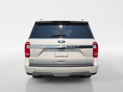 Used 2021 Ford Expedition XLT AWD/4WD image 4