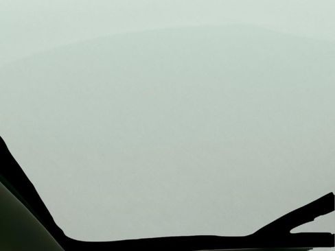 Used 2025 Volvo XC60 B5 Ultra image 14