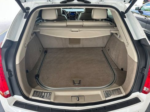 Used 2016 Cadillac SRX Premium image 28