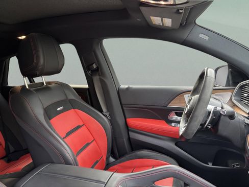 Used 2025 Mercedes-Benz GLE 53 AMG 4MATIC Coupe image 26