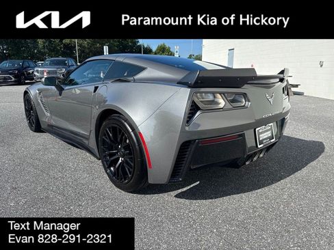 Used 2016 Chevrolet Corvette Z06 w/ 3LZ Preferred Equipment Group RWD image 6