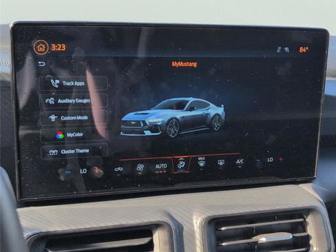 Used 2025 Ford Mustang Coupe image 12