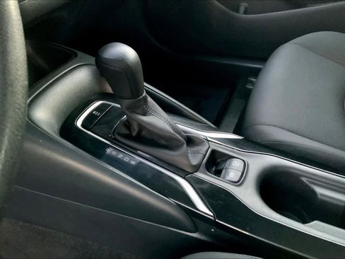 Used 2020 Toyota Corolla LE image 14