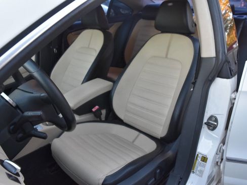 Used 2012 Volkswagen CC Lux Limited image 47