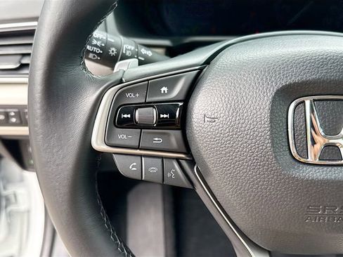 Used 2022 Honda Accord Touring image 37