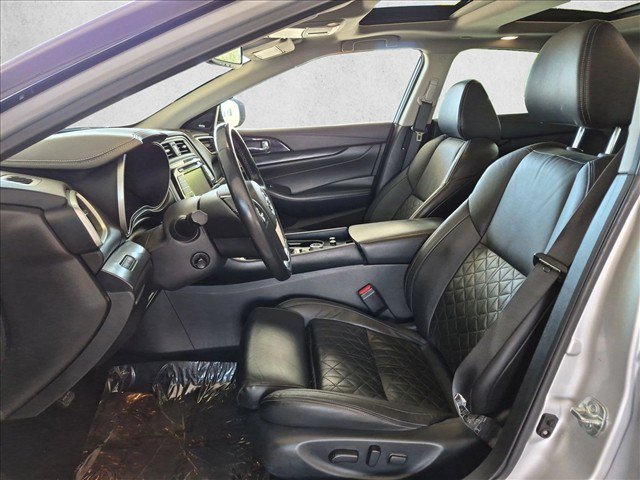 Used 2020 Nissan Maxima Platinum w/ Sport Mat Group FWD image 17