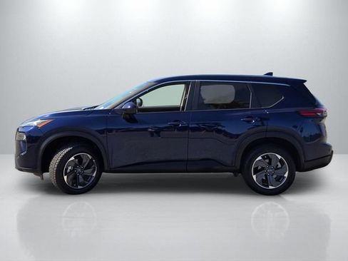 Used 2025 Nissan Rogue SV FWD image 7