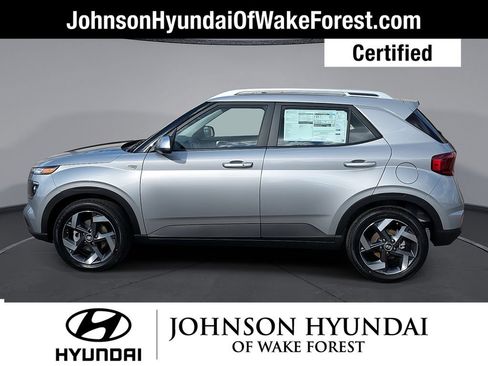 Certified 2026 Hyundai Venue SEL FWD image 16